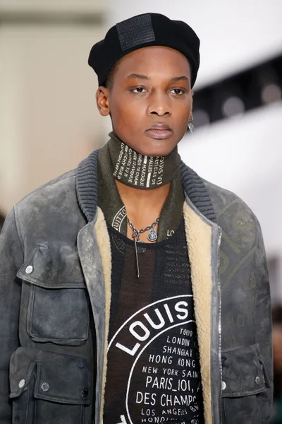 Look 34